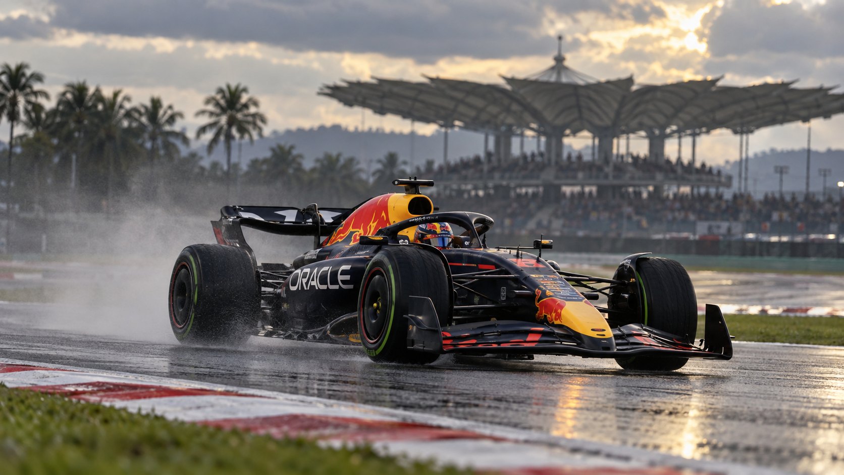 Ilustración editorial generada con IA: un Red Bull de Fórmula 1 azul oscuro levanta agua sobre la pista húmeda de Sepang después de la lluvia, con palmeras y la tribuna de techo en forma de hojas al fondo; no es una fotografía de la carrera.