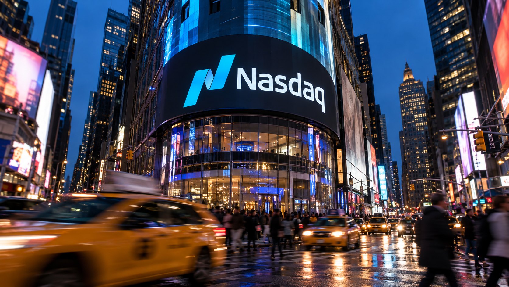 Ilustración editorial generada con IA: la torre del Nasdaq MarketSite en Times Square, Nueva York, al anochecer, con su pantalla curva iluminada y taxis amarillos desenfocados en la calle; composición conceptual, no es una fotografía de un hecho real.
